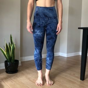 Beyond Yoga Capri Legging